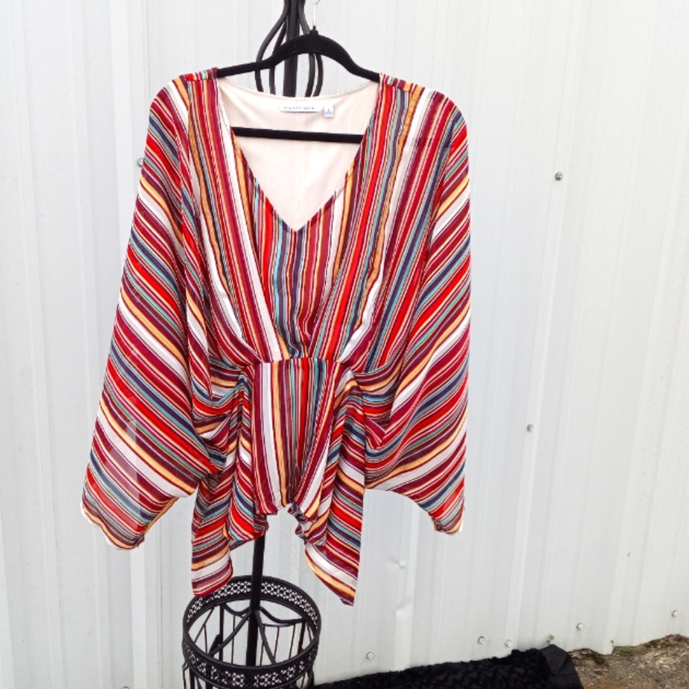 Notations women top size Small